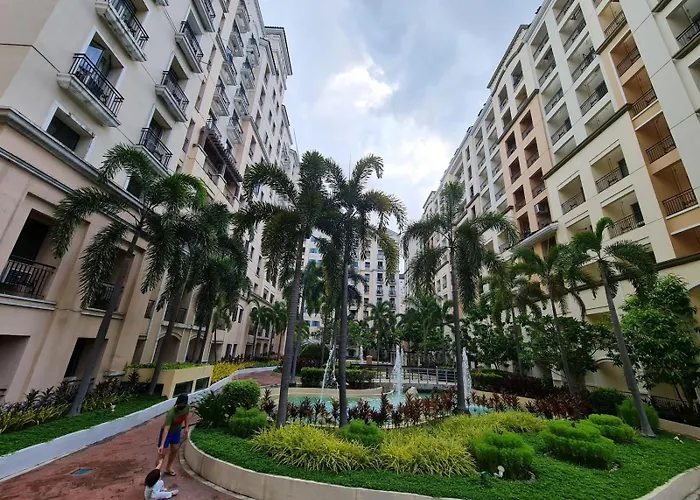 Apartment Pinecrest Residential *